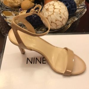 Nude Nine West heels new photos